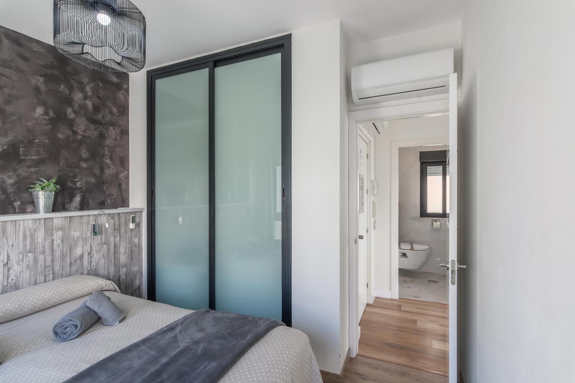 Vinos & Vinilos By H Apartament